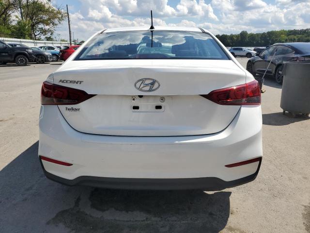 3KPC24A68LE119735 - 2020 HYUNDAI ACCENT SE WHITE photo 6