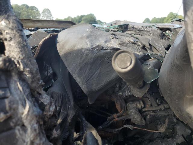 2GC2KREGXK1144787 - 2019 CHEVROLET SILVERADO K2500 HEAVY DUTY WHITE photo 9