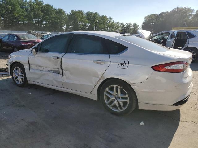 3FA6P0H78DR288434 - 2013 FORD FUSION SE WHITE photo 2