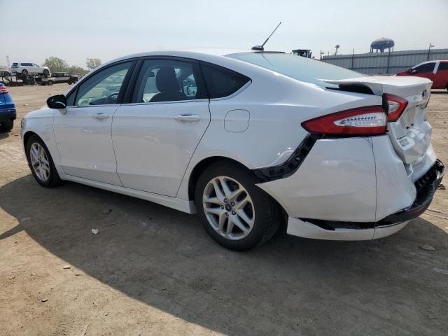 3FA6P0H7XGR256086 - 2016 FORD FUSION SE WHITE photo 2