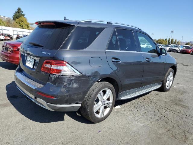 4JGDA2EB2DA243003 - 2013 MERCEDES-BENZ ML 350 BLUETEC GRAY photo 3