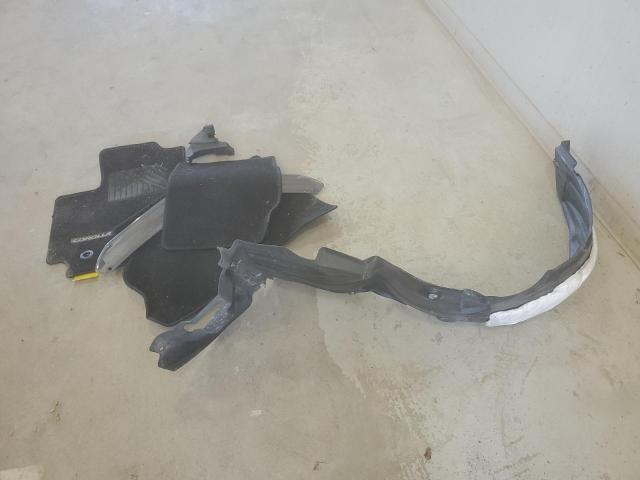 2T1BURHE2FC273330 - 2015 TOYOTA COROLLA L WHITE photo 12