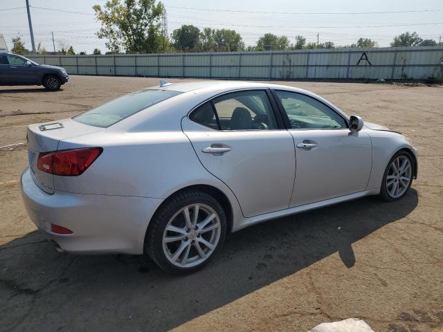 JTHBK262872051377 - 2007 LEXUS IS 250 SILVER photo 3