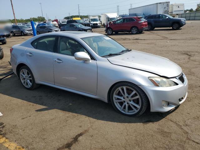 JTHBK262872051377 - 2007 LEXUS IS 250 SILVER photo 4