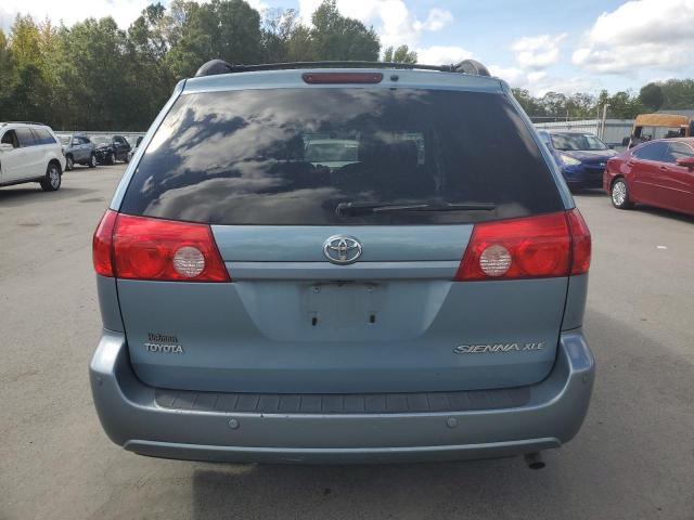 5TDZK22C98S193360 - 2008 TOYOTA SIENNA XLE BLUE photo 6