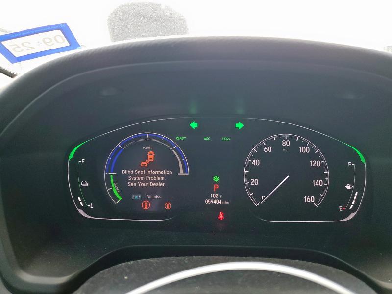 19XZE4F59ME001230 - 2021 HONDA INSIGHT EX SILVER photo 9