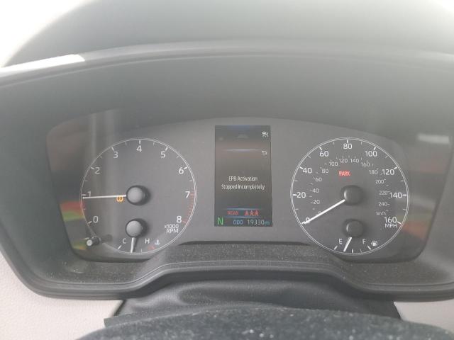 5YFB4MDEXRP182304 - 2024 TOYOTA COROLLA LE 银色 照片 9