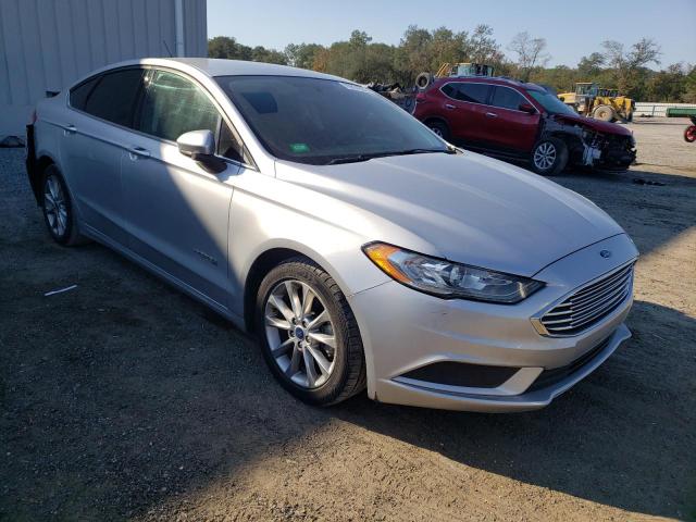 3FA6P0LU4HR385178 - 2017 FORD FUSION SE HYBRID SILVER photo 4