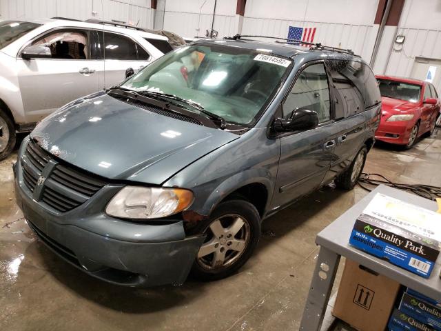 1D4GP45RX5B416595 - 2005 DODGE CARAVAN SXT GREEN photo 1