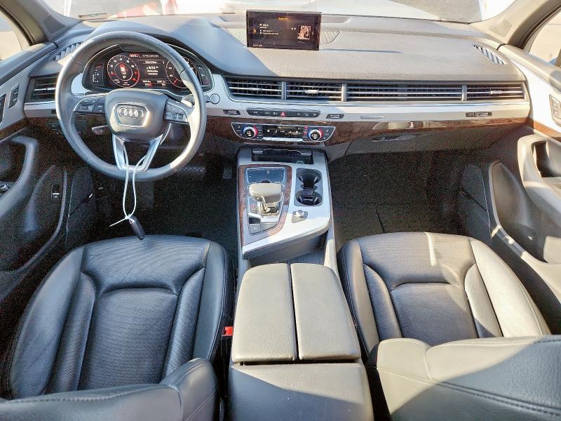 WA1LHAF72KD042482 - 2019 AUDI Q7 PREMIUM PLUS Schwarz Foto 8