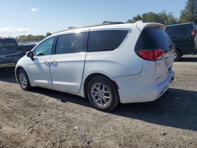 2C4RC1DG6LR264782 - 2020 CHRYSLER VOYAGER LXI WHITE photo 2