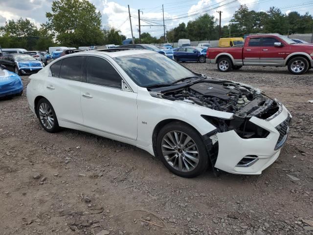 JN1EV7AR9KM553077 - 2019 INFINITI Q50 LUXE Weiß Foto 4