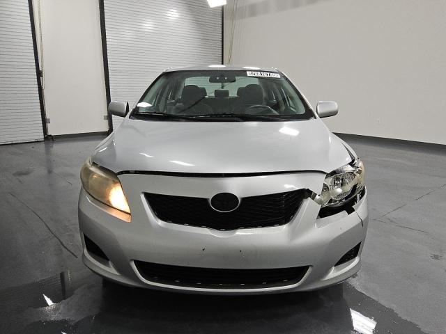 1NXBU4EE0AZ288990 - 2010 TOYOTA COROLLA BASE 银色 照片 5