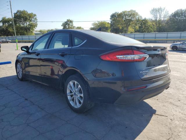 3FA6P0HD8KR196274 - 2019 FORD FUSION SE BLACK photo 2