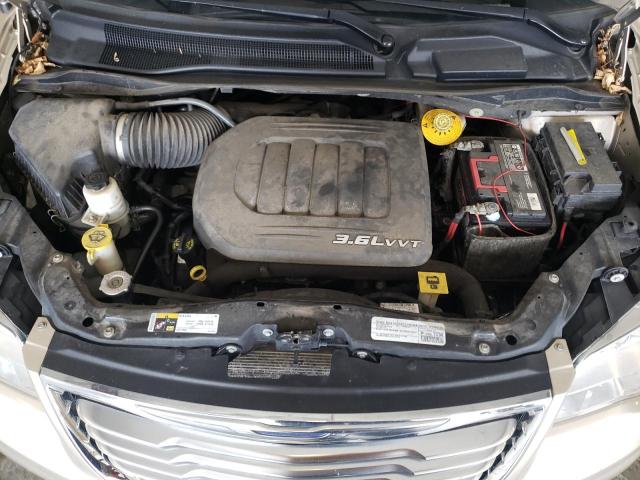 2C4RC1BG9FR644948 - 2015 CHRYSLER TOWN & COU TOURING GOLD photo 12