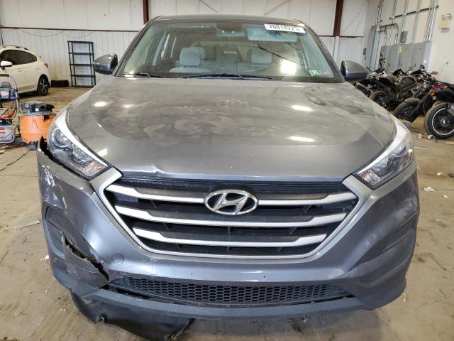 KM8J23A42HU416407 - 2017 HYUNDAI TUCSON SE GRAY photo 5