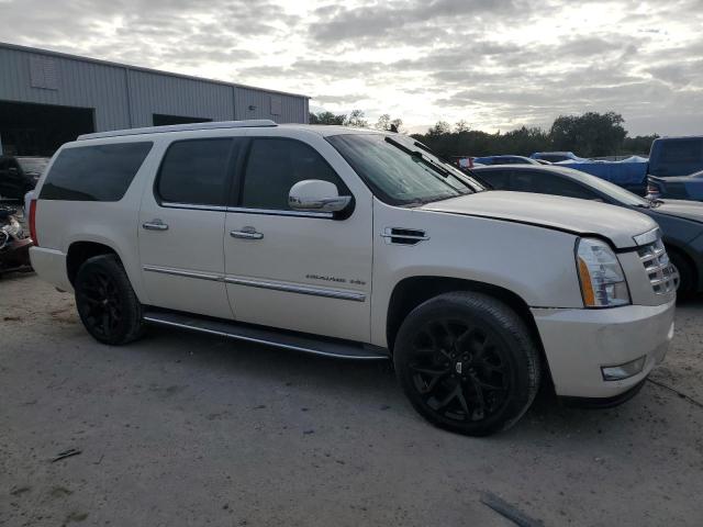 1GYS4HEF1CR129576 - 2012 CADILLAC ESCALADE ESV LUXURY WHITE photo 4