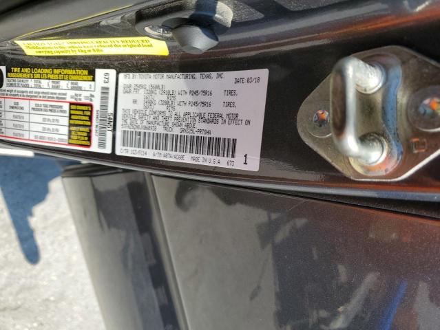 5TFAZ5CN8JX060938 - 2018 TOYOTA TACOMA DOUBLE CAB ნაცრისფერი ფოტო 13