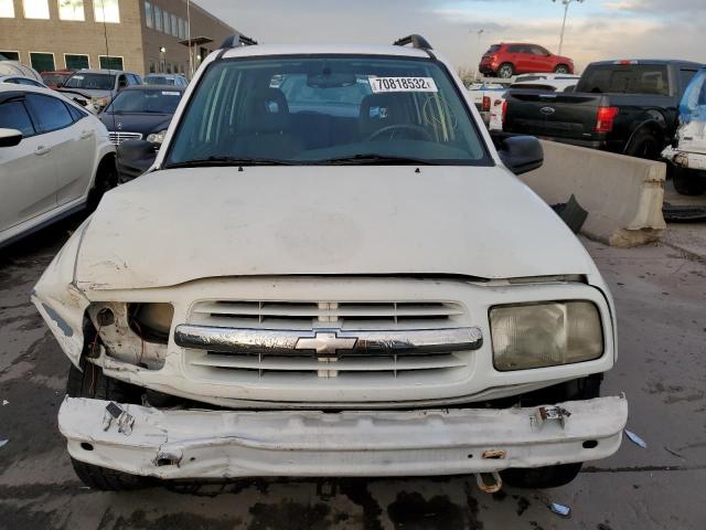 2CNBJ134546918801 - 2004 CHEVROLET TRACKER WHITE photo 5