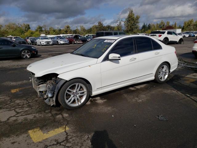 WDDGF4HB1EG210640 - 2014 MERCEDES-BENZ C 250 WHITE photo 1