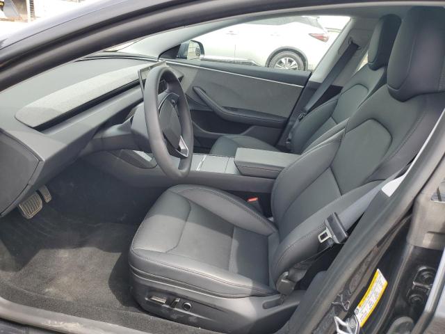 5YJ3E1EA3RF869213 - 2024 TESLA MODEL 3 Grau Foto 7