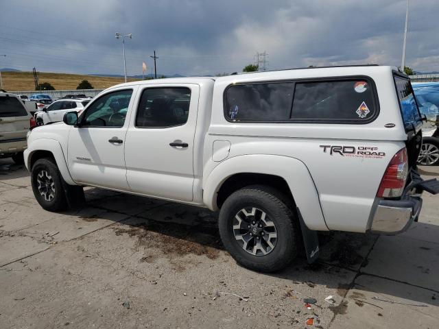 3TMLU4EN8FM172988 - 2015 TOYOTA TACOMA DOUBLE CAB WHITE photo 2