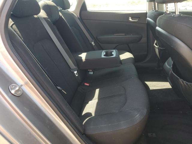 5XXGT4L3XJG258416 - 2018 KIA OPTIMA LX Серебристый фото 10