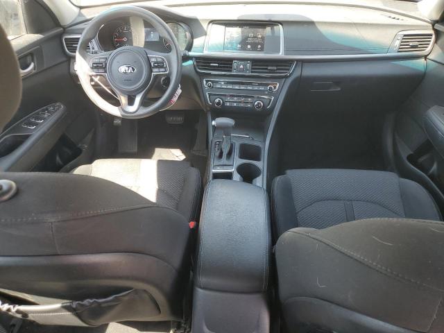 5XXGT4L3XJG258416 - 2018 KIA OPTIMA LX Серебристый фото 8