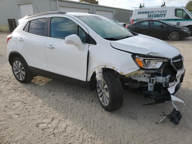 KL4CJESB0JB602919 - 2018 BUICK ENCORE PREFERRED WHITE photo 4