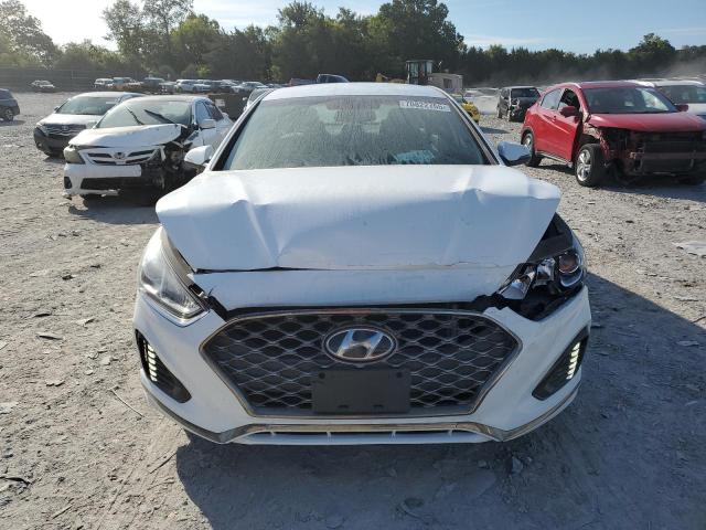 5NPE34AF3KH787653 - 2019 HYUNDAI SONATA LIMITED WHITE photo 5
