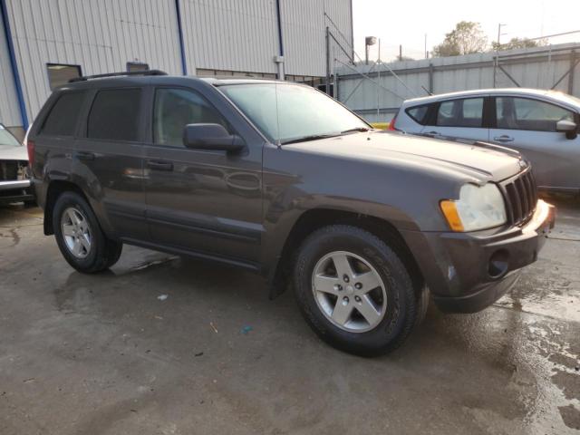 1J4GR48K85C715383 - 2005 JEEP GRAND CHER LAREDO Qəhvəyi foto 4