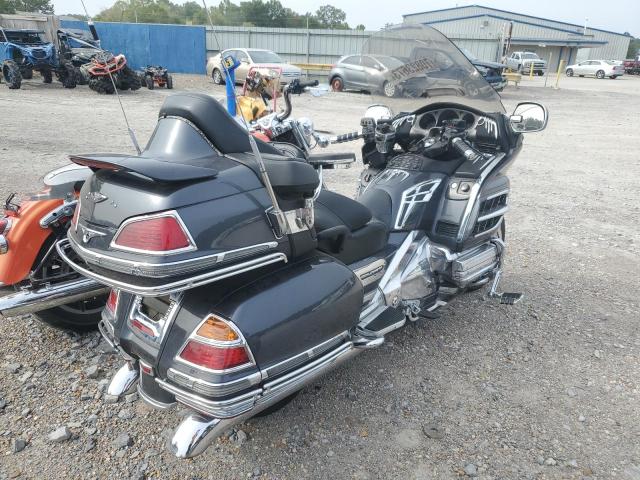 1HFSC47015A407409 - 2005 HONDA GL1800 GRAY photo 4