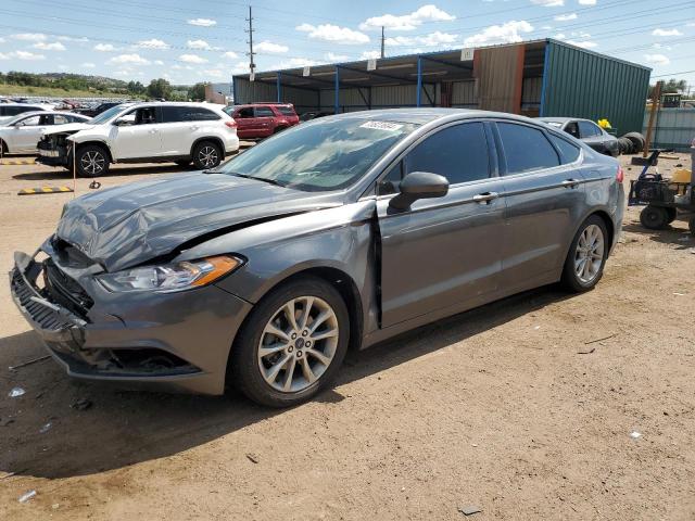 3FA6P0HD2HR126732 - 2017 FORD FUSION SE GRAY photo 1