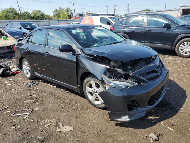 2T1BU4EE2DC945231 - 2013 TOYOTA COROLLA BASE Czarny zdjęcie 4