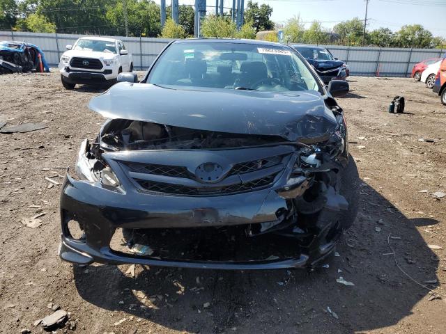 2T1BU4EE2DC945231 - 2013 TOYOTA COROLLA BASE Czarny zdjęcie 5
