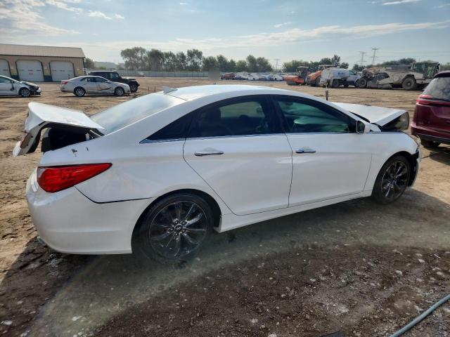 5NPEC4AC1DH803020 - 2013 HYUNDAI SONATA SE WHITE photo 3
