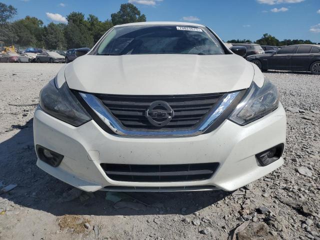 1N4AL3AP7JC283415 - 2018 NISSAN ALTIMA 2.5 白色 照片 5