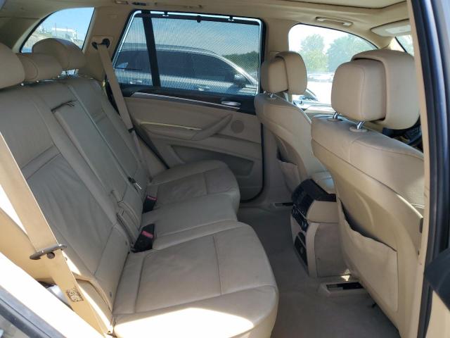 5UXZV8C56BL418805 - 2011 BMW X5 XDRIVE50I BEIGE photo 11