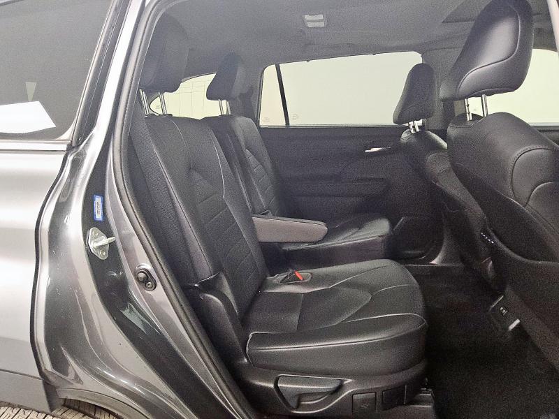 5TDGZRAH0LS505244 - 2020 TOYOTA HIGHLANDER XLE Сірий фото 11