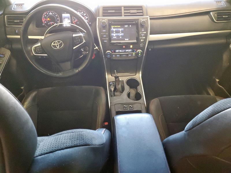 4T1BF1FK3FU031116 - 2015 TOYOTA CAMRY LE GRAY photo 8