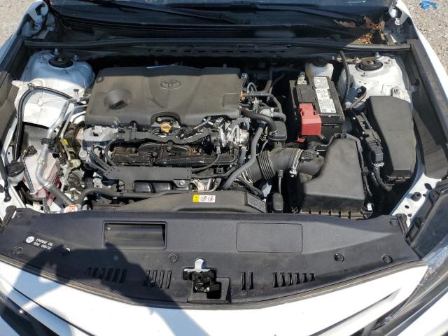 4T1T11AK6PU768287 - 2023 TOYOTA CAMRY SE NIGHT SHADE WHITE photo 11