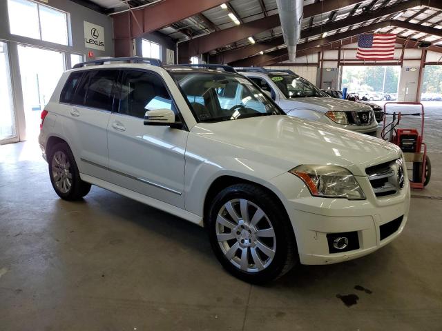 WDCGG8HB8BF570613 - 2011 MERCEDES-BENZ GLK 350 4MATIC WHITE photo 4