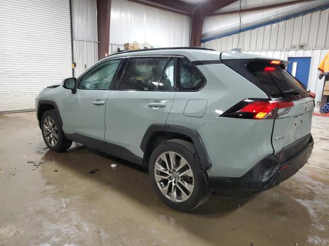 2T3A1RFVXLW086586 - 2020 TOYOTA RAV4 XLE PREMIUM GRAY photo 2