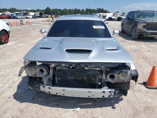2C3CDZFJ8PH695960 - 2023 DODGE CHALLENGER R/T SCAT PACK SILVER photo 5