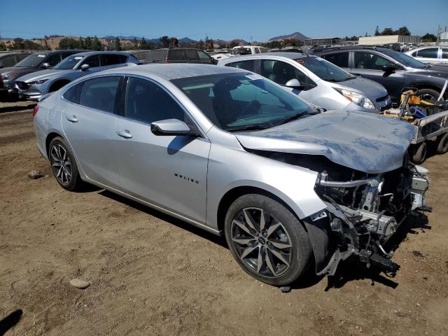 1G1ZG5STXLF145886 - 2020 CHEVROLET MALIBU RS SILVER photo 4