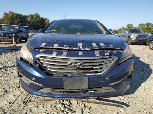 5NPE24AF5HH464605 - 2017 HYUNDAI SONATA SE BLUE photo 5