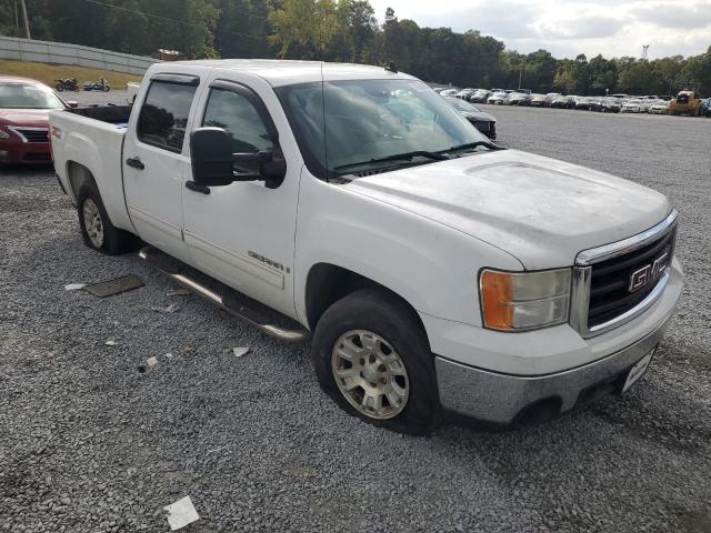 2GTEK13M571588559 - 2007 GMC NEW SIERRA K1500 WHITE photo 4