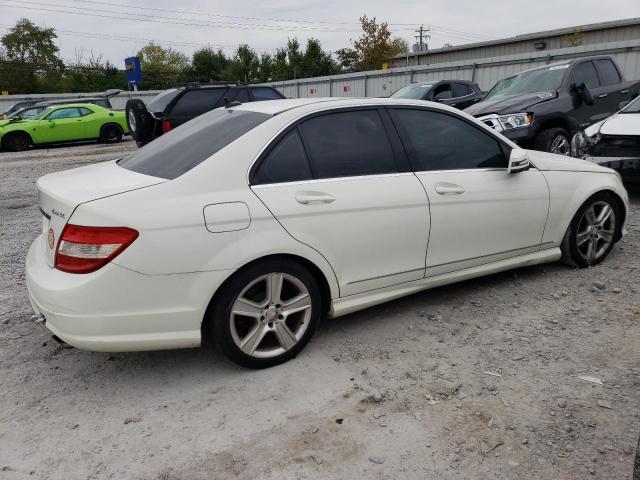 WDDGF8BB3BR139764 - 2011 MERCEDES-BENZ C 300 4MATIC WHITE photo 3