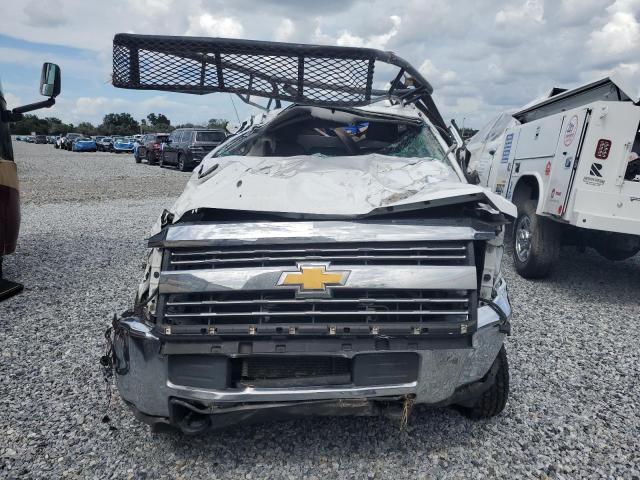 1GC0CUEG1GZ287830 - 2016 CHEVROLET SILVERADO C2500 HEAVY DUTY WHITE photo 5