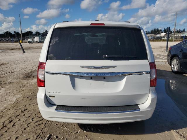 2C4RC1BG1GR296712 - 2016 CHRYSLER TOWN & COU TOURING 白色 照片 6